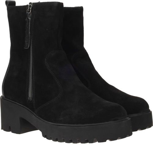 Durlinger Waldlaufer Nira