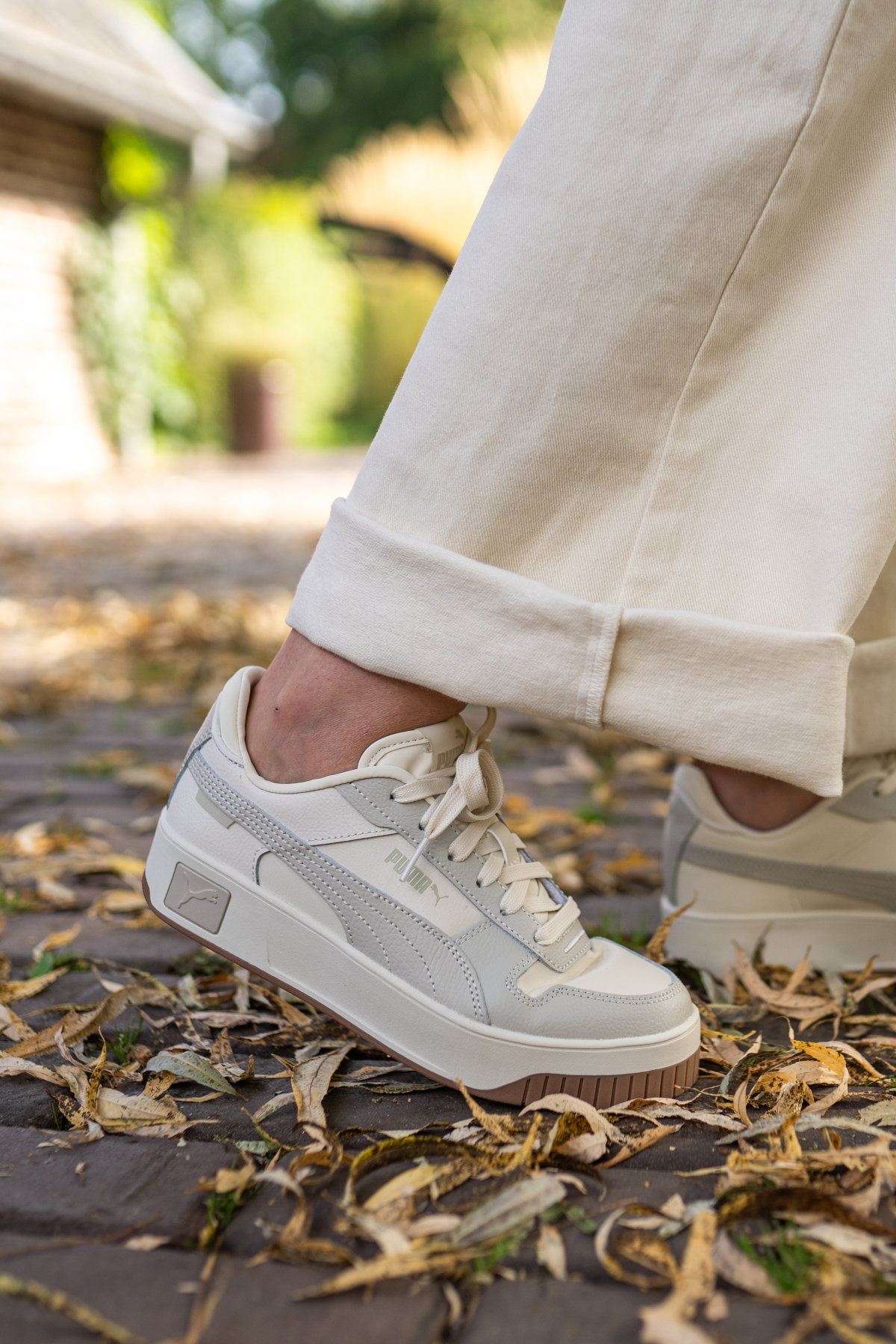 Puma Carina Street Sneakers Dames Beige, sneaker voor dames – foto 2