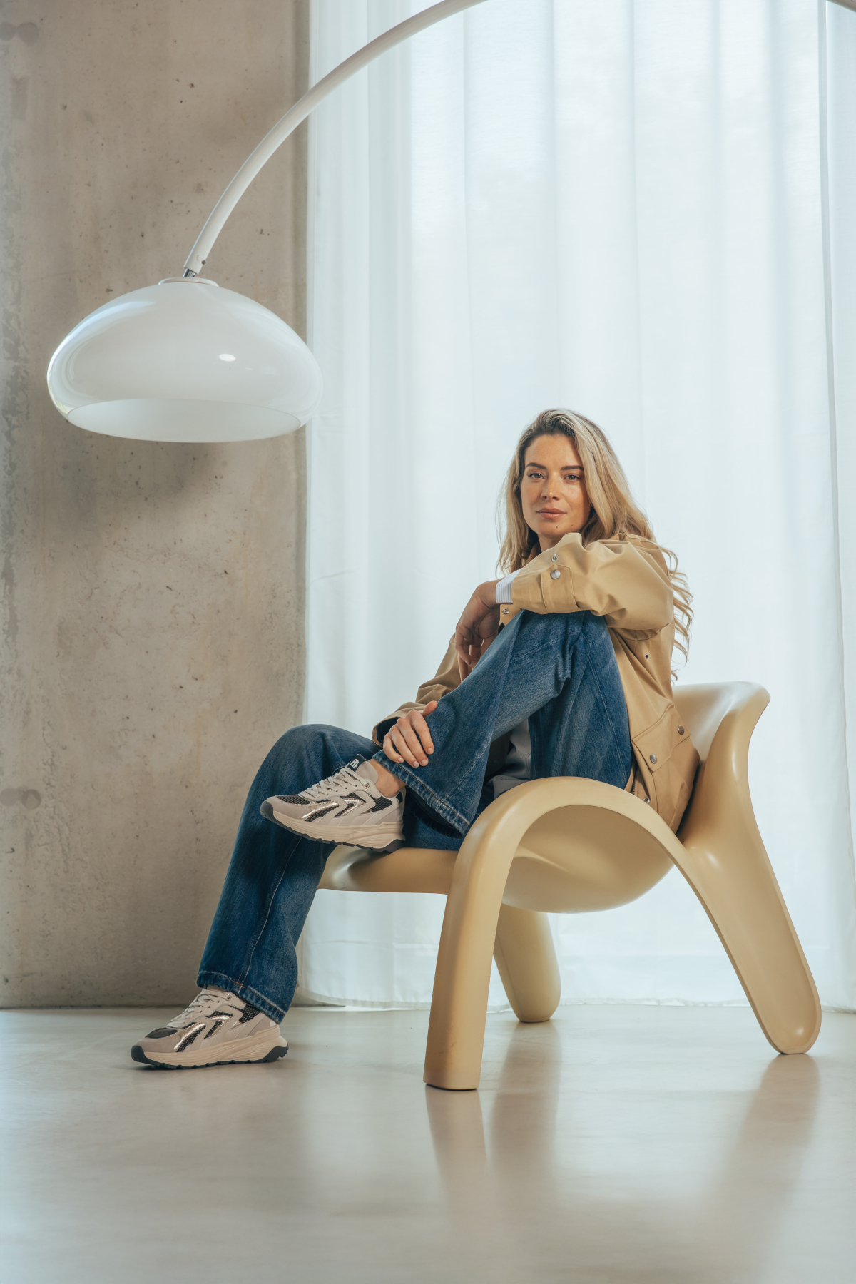 Maruti Dora Sneakers Dames Beige, sneaker voor dames – foto 2
