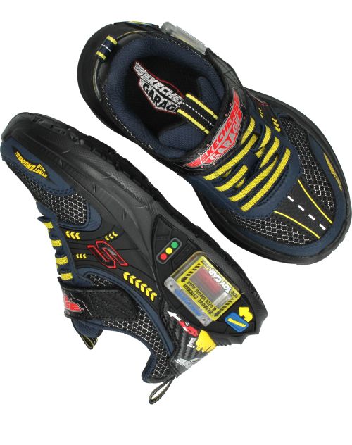 Durlinger Skechers Garage