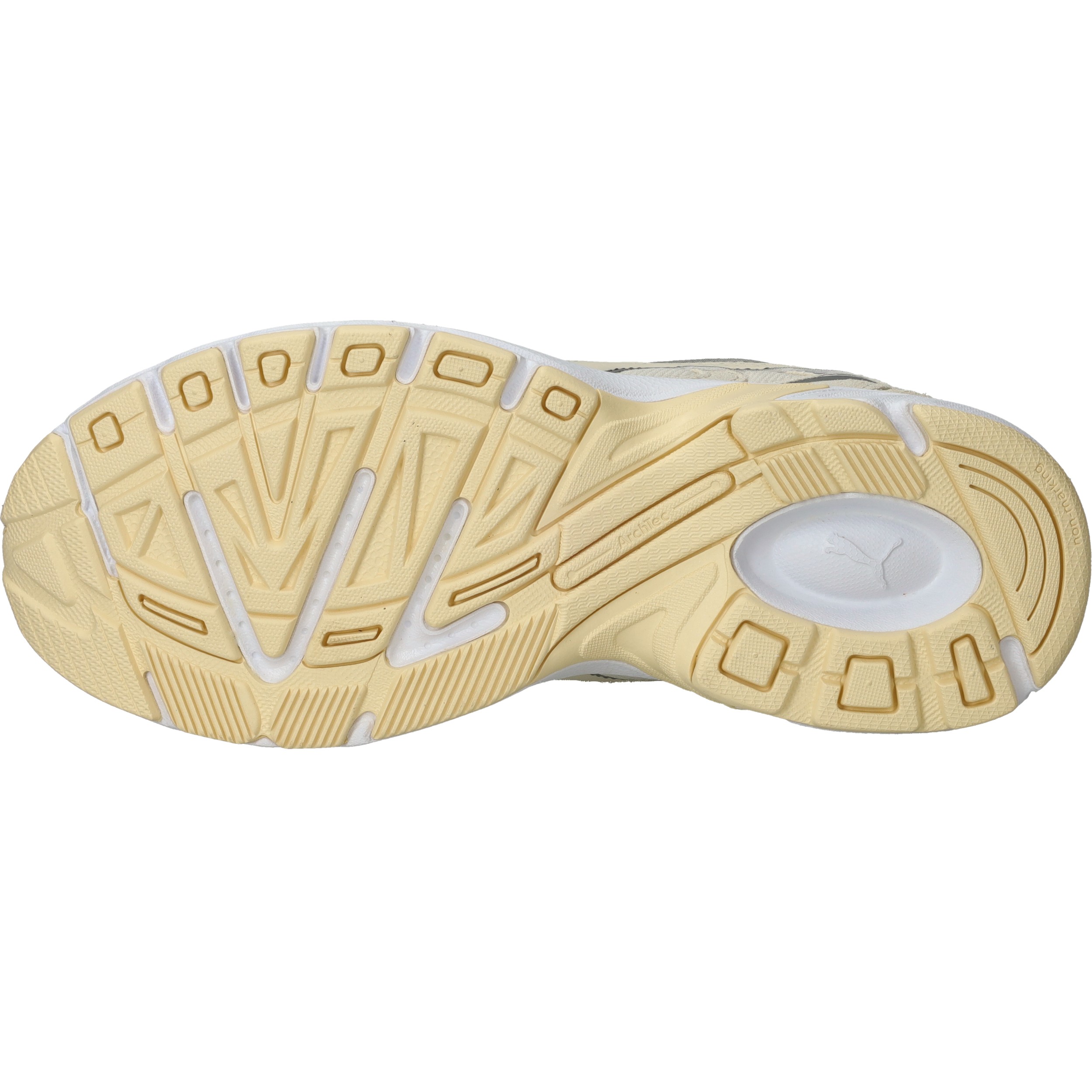 Puma Milenio Tech Suede Sneakers Dames Beige